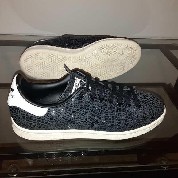 Reptile Embossed Adidas Stan Smith - Picture 8 of 14